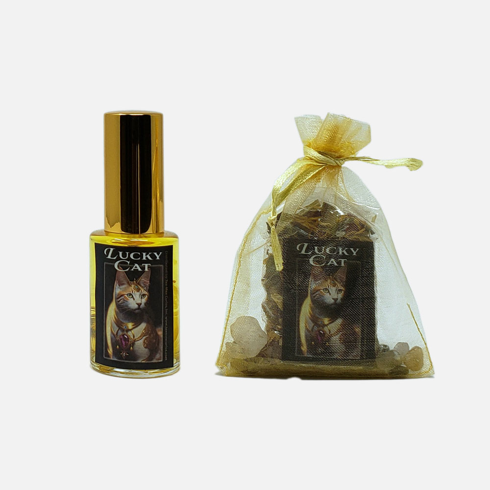 Lucky Cat Amulet and Perfume Spray Set