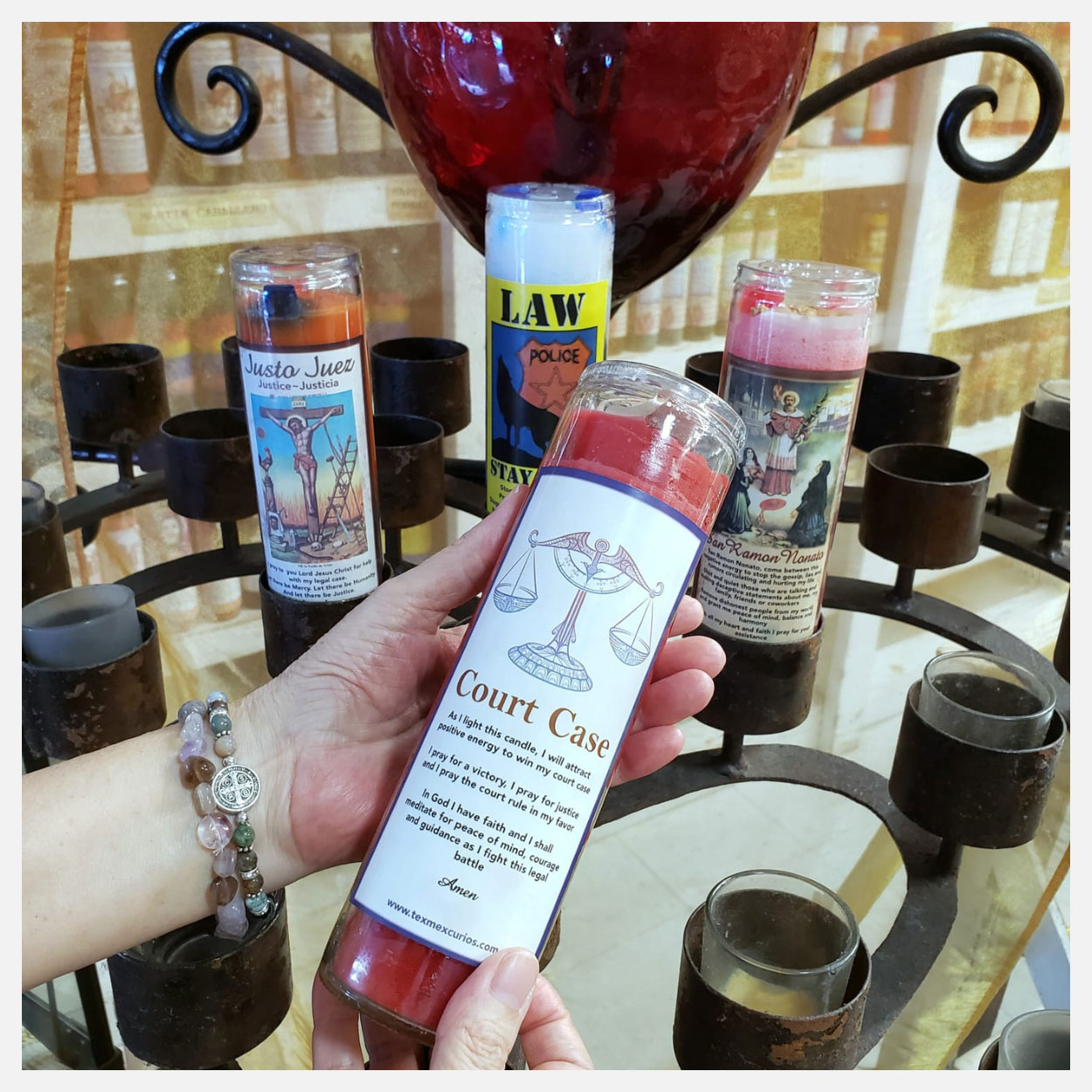 4 Court Case Candles with red heart