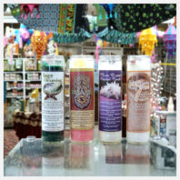 Velas limpiadoras con lámparas encima